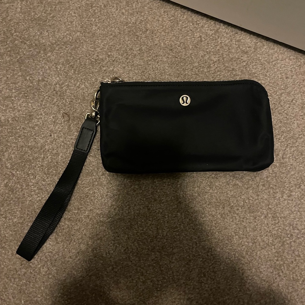 Black Lululemon Wristlet